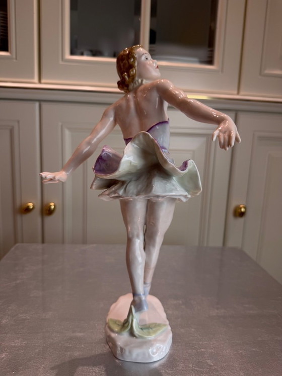 Image 1 of Rosenthal Kunstabteilung Selb „Marianne Simson“ – Lore Friedrich-Gronau – Modell 1737 – Entwurf 1941 – Sammlerstück