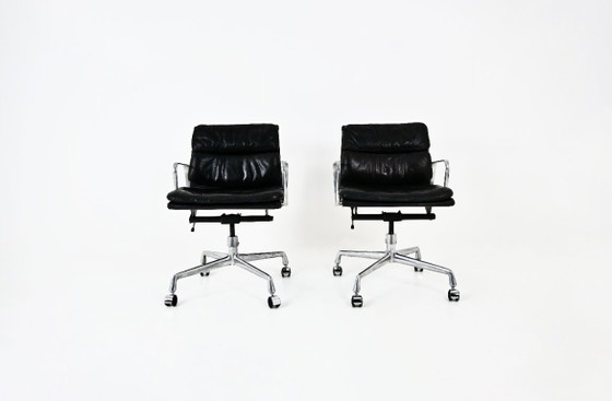 Sedie Soft Pad di Charles & Ray Eames per Ring Mobelfabrikk Norvegia, anni '70 – Ring Møbelfabrikk (photo 3 of 13)