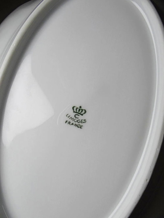Vintage hollow plate Chastagner Limoges in white porcelain, rococo style. – Crockery (photo 8 of 9)