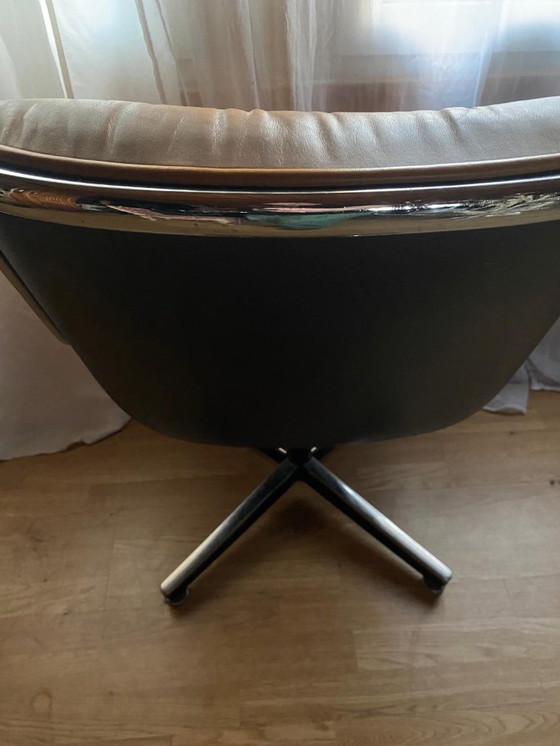 Image 1 of Charles Pollock Präsidentenstuhl