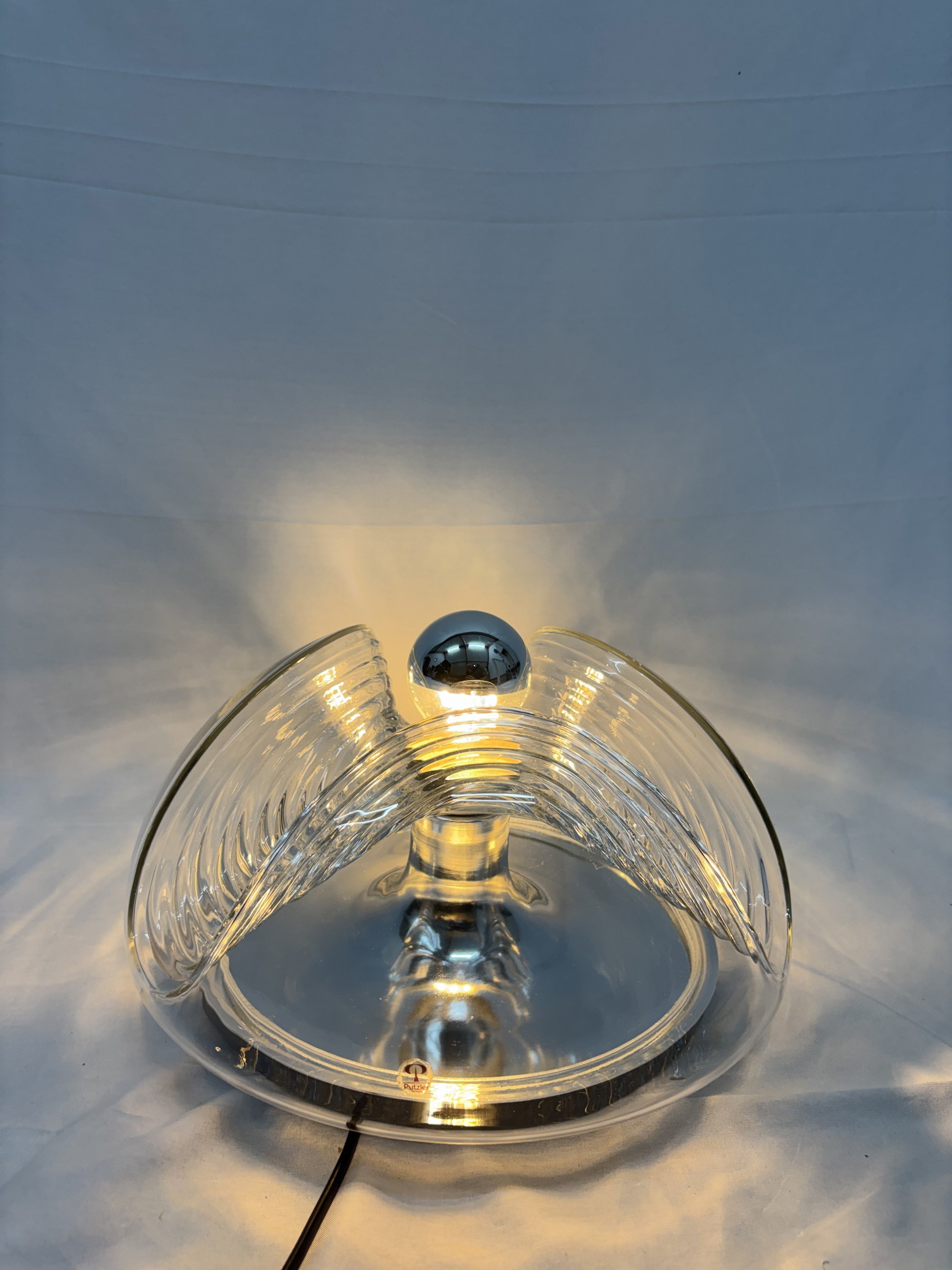 Vintage Peill & Putzler Futura Wave Decken- oder Wandleuchte aus