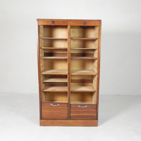 Image 1 of Eichenschrank mit Rollläden und 2 Rollläden, 148 cm hoch, 1950er Jahre