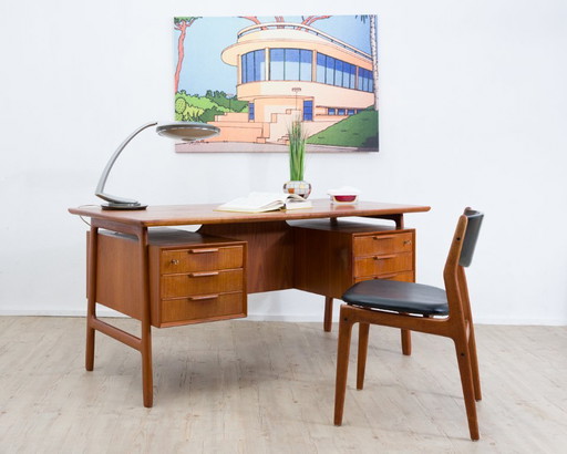 Deens teakhouten bureau van Omann Jr., model 75