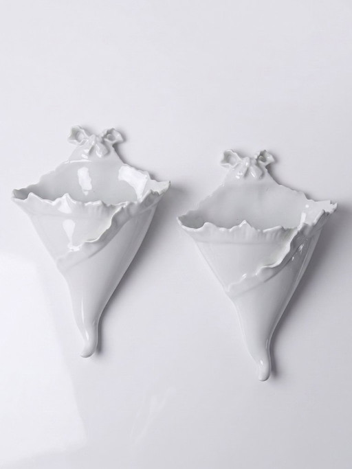 Ein Paar Giraud Limoges Wandbouquetières aus Porzellan, ca. 1950-1960 – wanddecoratie, Porcelain, Vintage