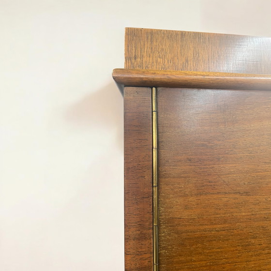 Image 1 of Art Deco display cabinet in the formal language of Bauhaus design. 1930s Germany