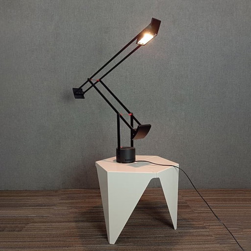 Artemide Tizio Table- Desk Lamp