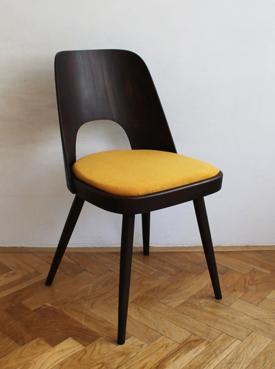 Image 1 of Set van vier eetkamerstoelen van Oswald Haerdtl