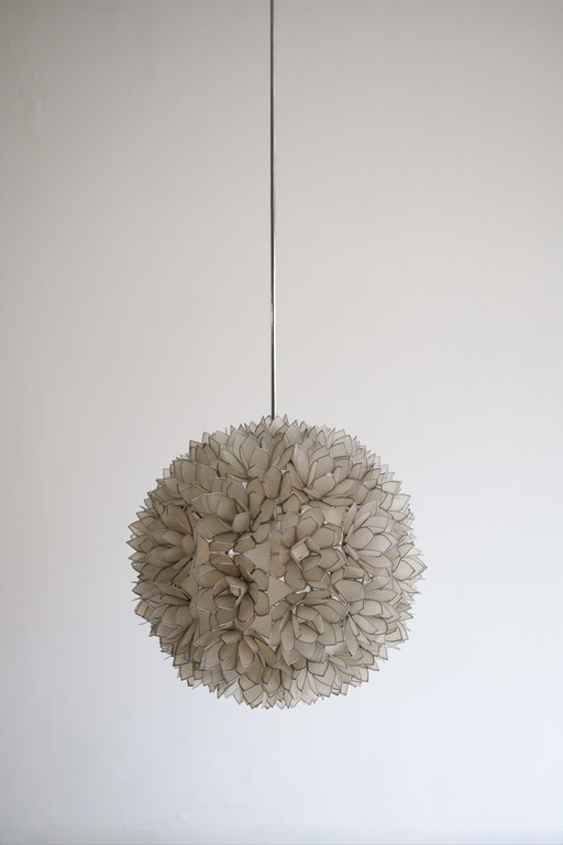 Capiz Lotus Ball pendant lamp