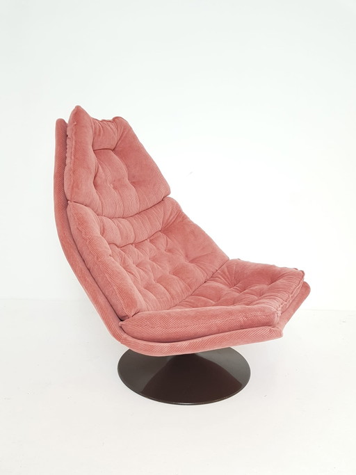 Vintage Artifort F588 fauteuil nieuw gestoffeerd roze rib