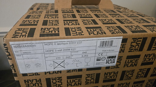 Luceplan Hope wandlamp 61 cm, grote uitvoering