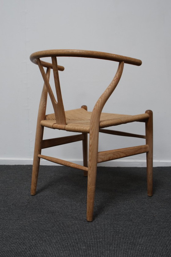 Image 1 of 4x Hans J. Wegner CH24 Sedie a spina di pesce in quercia, anni '70 Danimarca