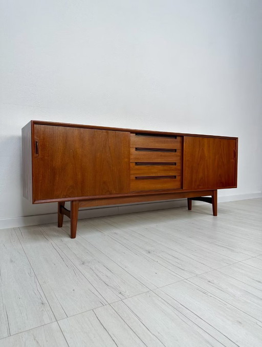 Vintage Minimalistisch Deens Teak Dressoir jaren 60