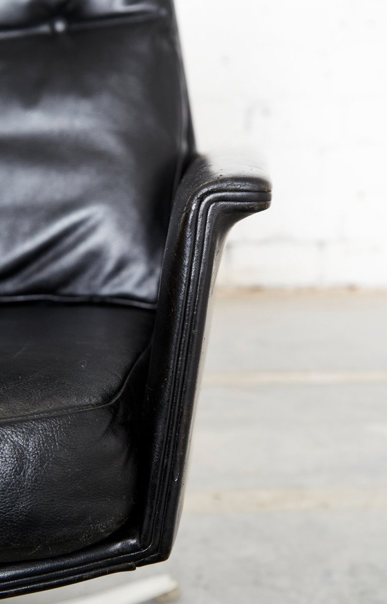Poltrona e poggiapiedi vintage Sedia Club di Horst Bruning per COR – Poltrone, Leather (photo 8 of 19)