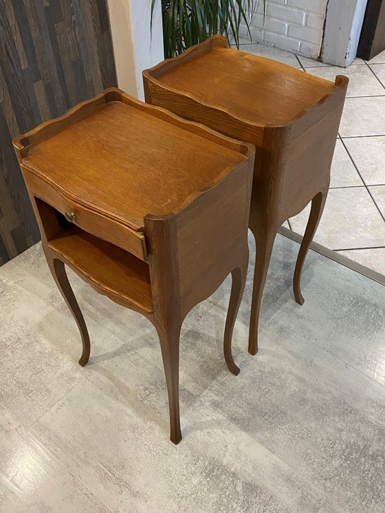 Image 1 of Paar nachtkastjes met lades en nis, Lodewijk XV-stijl