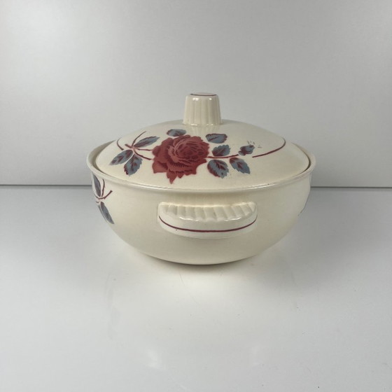 Image 1 of Badonviller tureen, "Monique" model, 20th century.