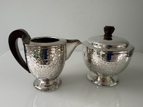 Art Deco Four-Piece Coffee and Tea Crockery | 1925-1930 | Hammered Silver-Plated Metal – Wood (photo 15 of 15)