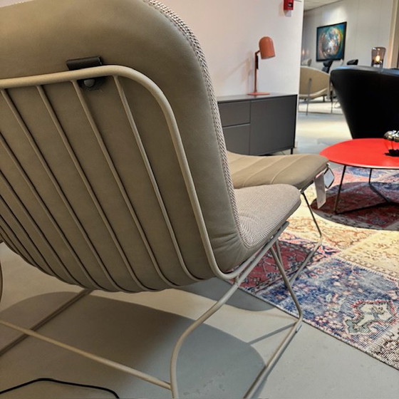 Image 1 of bert plantagie Draat D41 armchair with ottoman