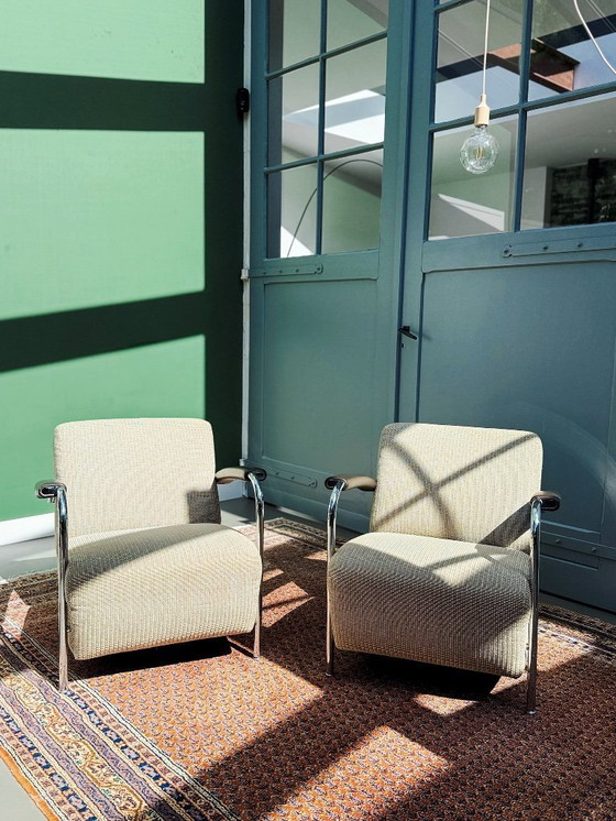 Image 1 of Zwei Leolux Scylla-Sessel - Zeitloses Top-Design in Stoff und Leder