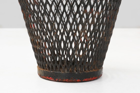Image 1 of Porte-plantes en métal du milieu du siècle par Mathieu Matégot, France années 1950