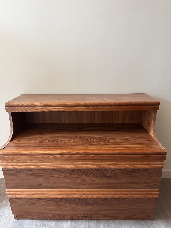 Image 1 of Cómoda de mediados de siglo de diseño escandinavo