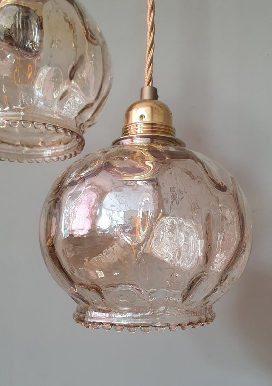 Set vintage di lampade a sospensione color ambra con vetro testurizzato – Metal (photo 4 of 16)