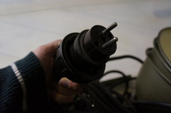 Image 1 of 3 originele militaire legertent / legerkamp lampen