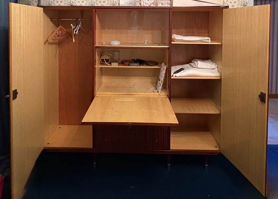 Image 1 of Vintage secretair bureau, jaren 50/60, in reconstructiestijl.