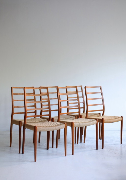 Juego de 6 Sillas de comedor vintage modelo 82 papercord, Niels Otto Møller