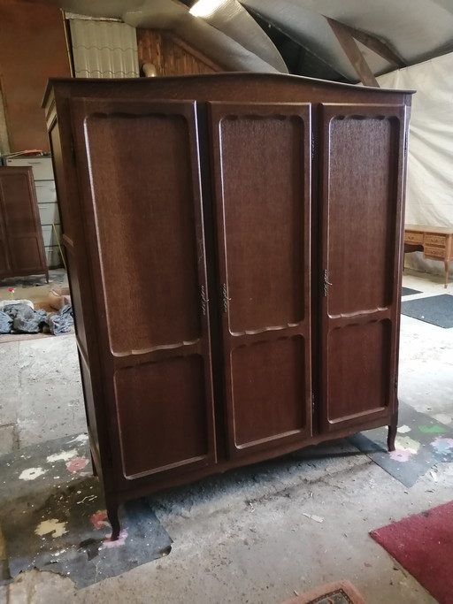 Vintage eiken kledingkast 
