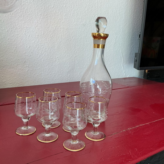 Jarra con 6 copas de licor – Vasos y jarras, Vidrio (photo 3 of 5)