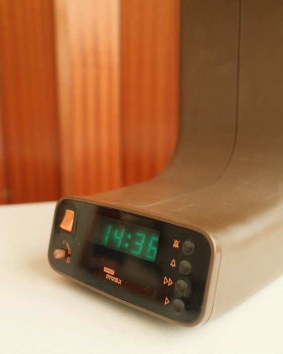 Image 1 of Alarm clock with lamp – Knox Design