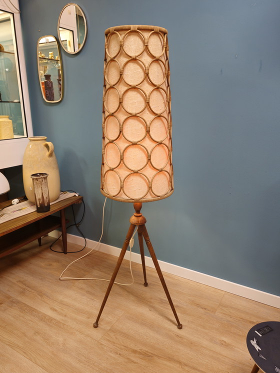 Image 1 of Vintage Vloerlamp Hout, Stof & Rotan Staande Lamp