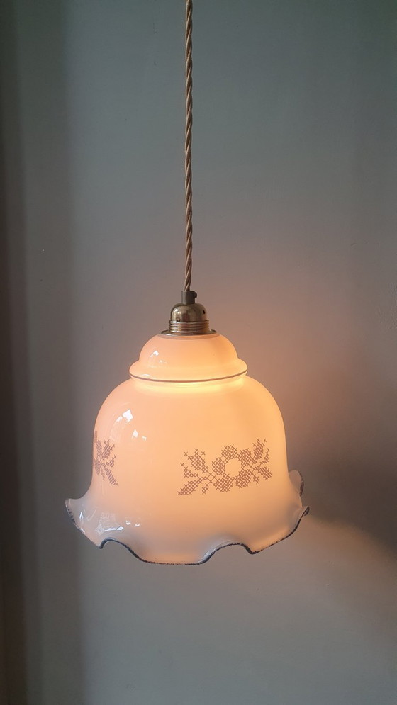 Vintage White Opal Glass Pendant Lamp - Flower-like shape – Metal (photo 9 of 17)