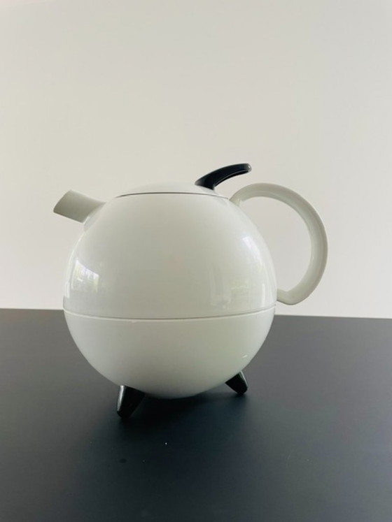 Image 1 of Bouteille isotherme Leifheit Galileo – Hans Erich Slany – un classique du design postmoderne