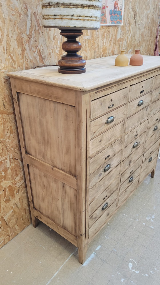 Image 1 of Muebles comerciales