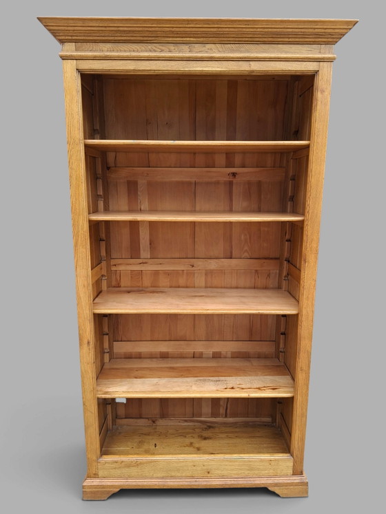 Bibliothèque ouverte classique avec étagères réglables, dimensions: 113x46cm et 201cm de haut. – Wood (photo 4 of 6)