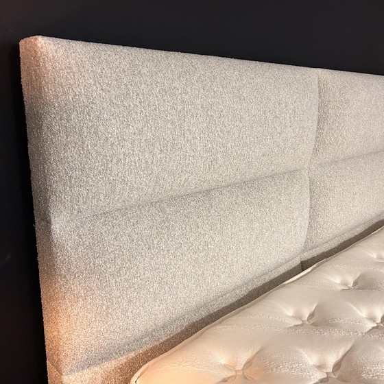 Image 1 of Serta Boxspring Lounge