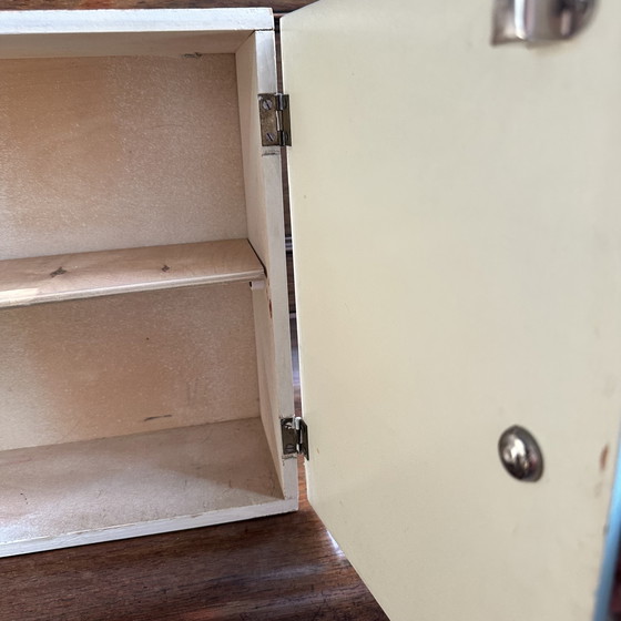 Image 1 of Mobiletto da parete vintage anni '60 H54x L30x P14 cm