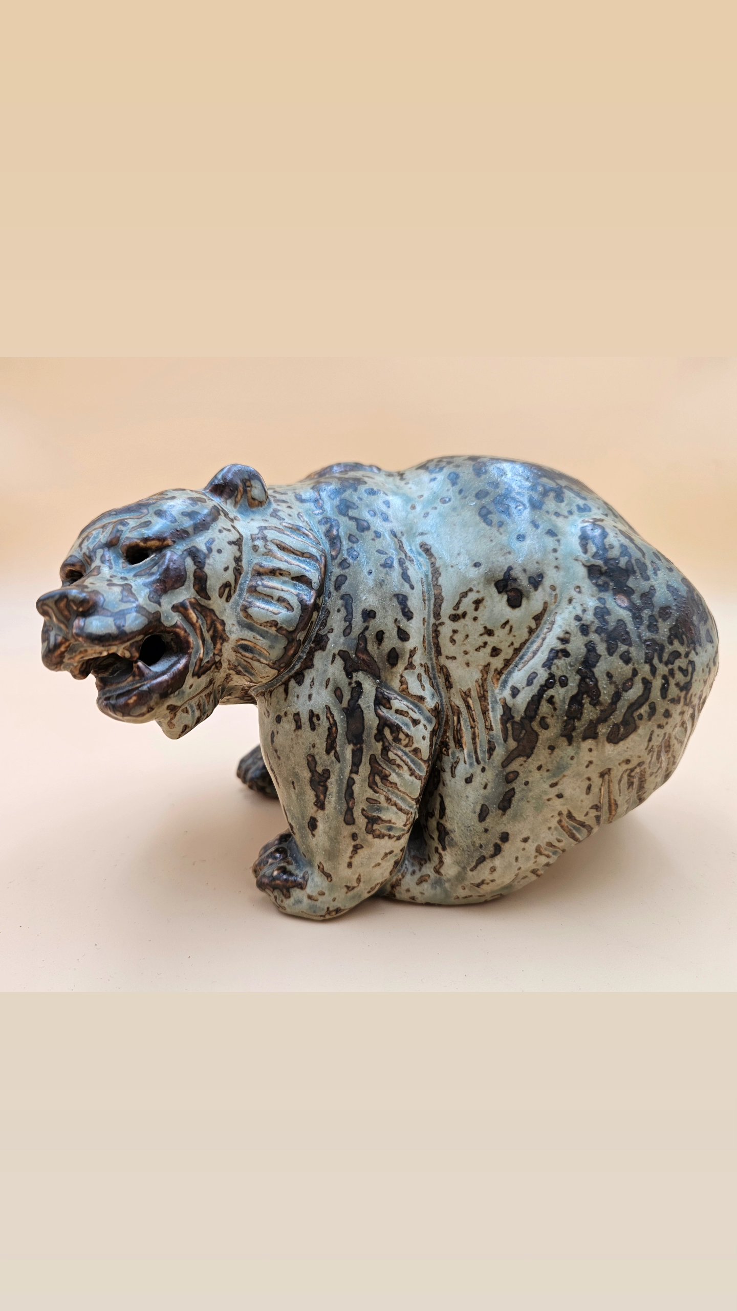 Royal Copenhagen glazed Bear by Knud Kyhn 1950s rare | €350 | Whoppah