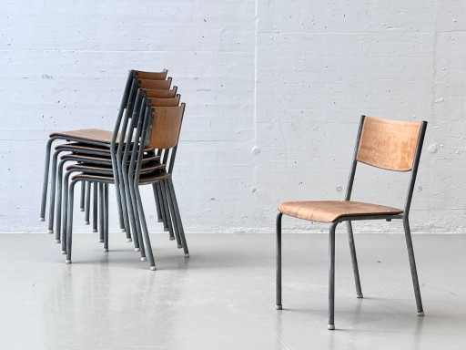 Set van 6 stapelbare Embru stalen buisstoelen in industrieel design, jaren 60.