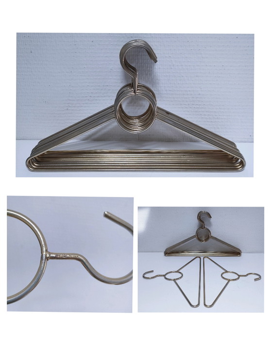 Image 1 of zehn Kleiderbügel vargor 80er Jahre Design