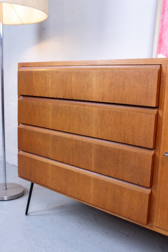 Image 1 of Cassettiera/credenza vintage in teak, stile danese, metà del secolo scorso, anni '60.