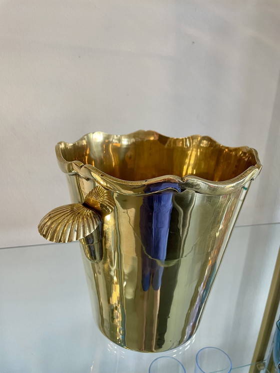 Image 1 of Refroidisseur à champagne/à vin en laiton avec poignées en forme de coquillage