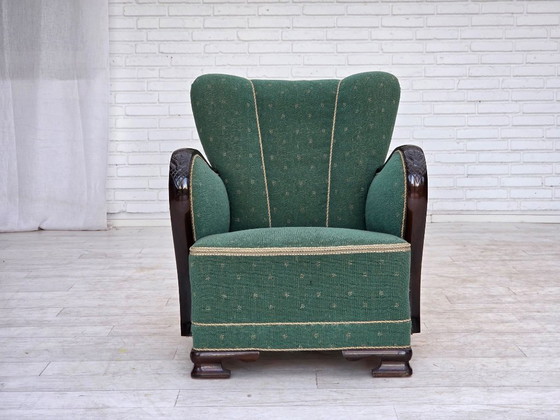 Image 1 of Deense fauteuil uit de jaren 60, bekleed met groene en beige meubelwol.