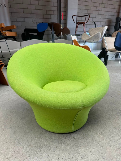 Sillón Artifort Mushroom verde claro – fauteuils, Metal, Textile