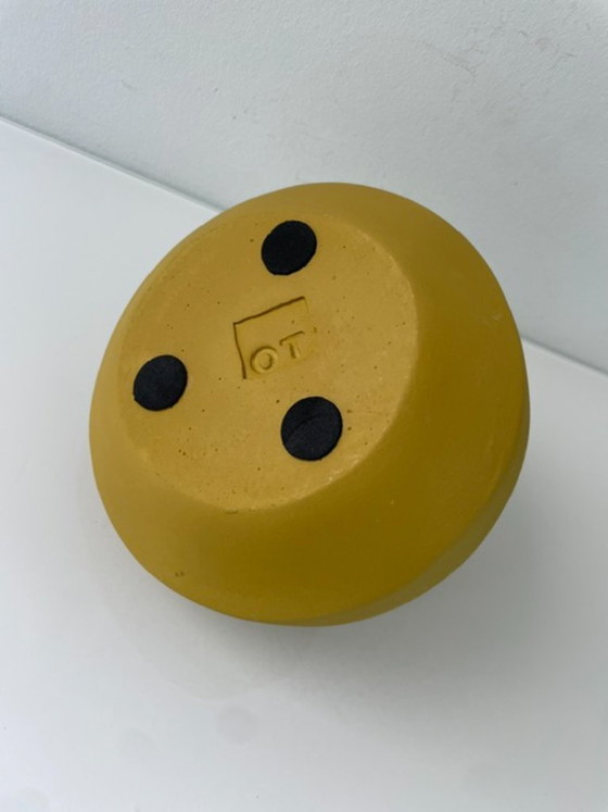 Image 1 of Vaso in ceramica fatto a mano color giallo senape, Atelier OT