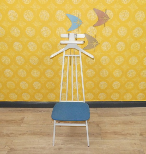 Image 1 of Valet muet années 50 années 60 Portemanteau avec siège Chaise à habiller Ventilateur à vêtements Chaise à habiller