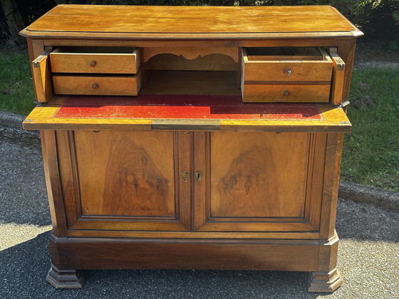 Image 1 of Antieke secretaire met klapdeur van notenhout - periode Lodewijk Philippe