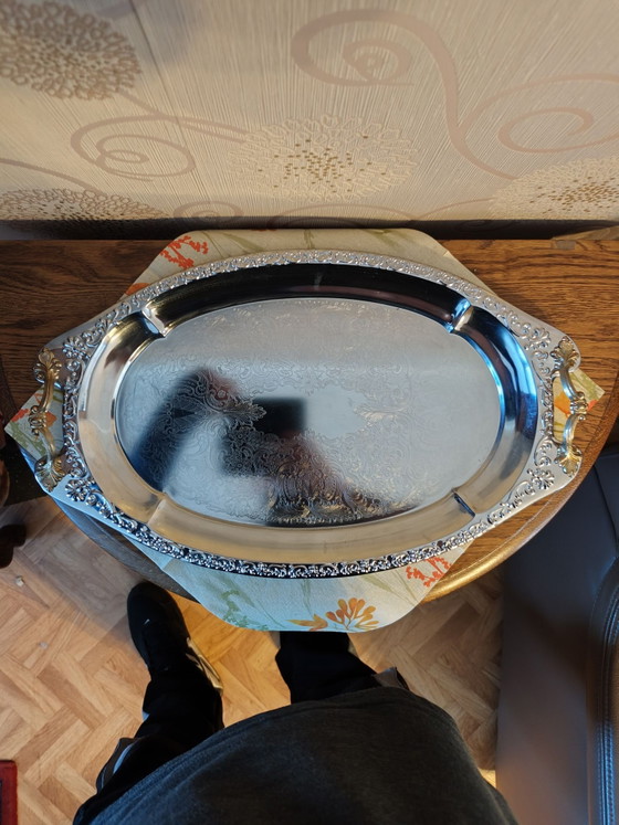 Plat de service vintage argenté – Accessoires de table, Métal (photo 2 of 9)