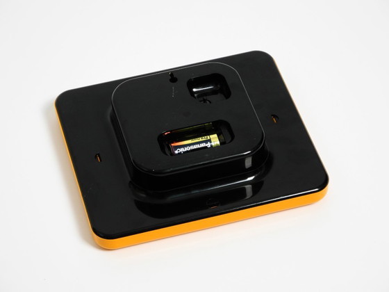 Image 1 of Prachtige originele Krups wandklok uit de jaren 70 in een typisch Space Age-design.